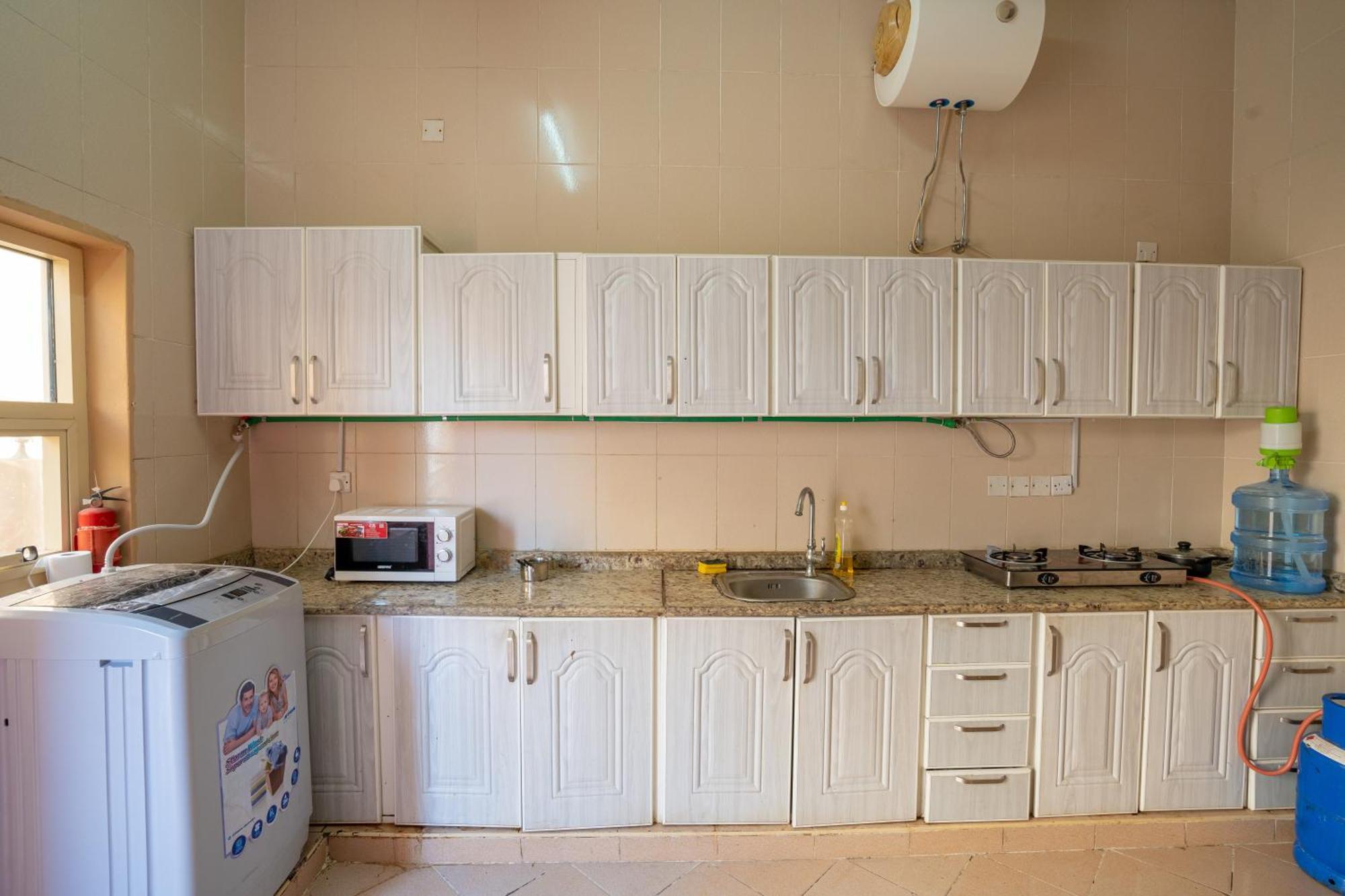 Tourist Family And Couple - Attached Washroom - Vl02 Baith Al Jannah Llc